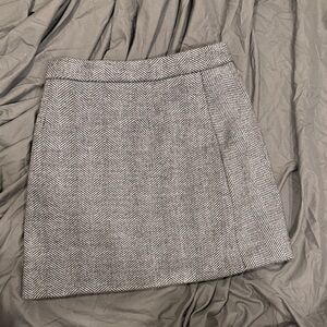 Herringbone Pencil Skirt in Black and White